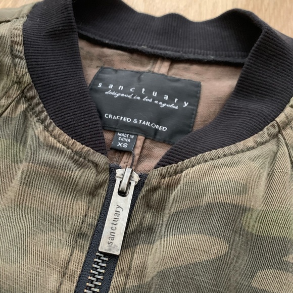 Sanctuary Shrunken Camo Bomber Jacket - Picture 5 of 7